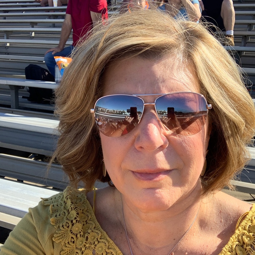 Meet your Posher, Cathy